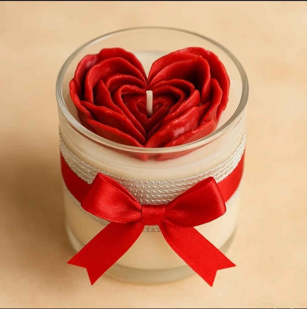 Vela Aromática Coração em Rosas