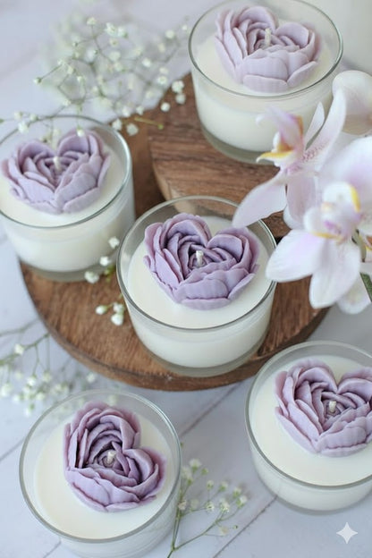 Vela Aromática Coração em Rosas