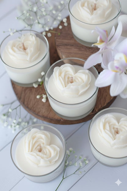 Vela Aromática Coração em Rosas