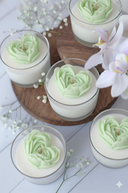 Vela Aromática Coração em Rosas