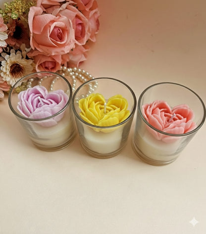 Vela Aromática Coração em Rosas