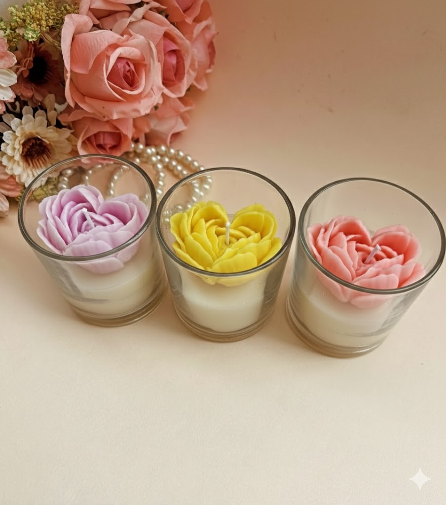 Vela Aromática Coração em Rosas