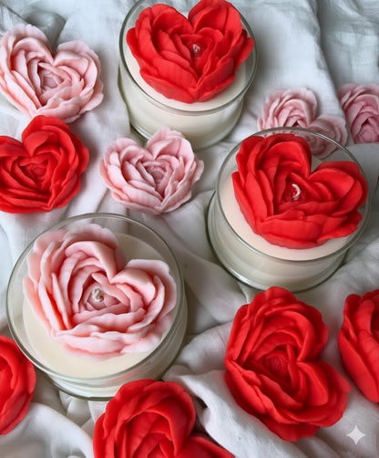 Vela Aromática Coração em Rosas